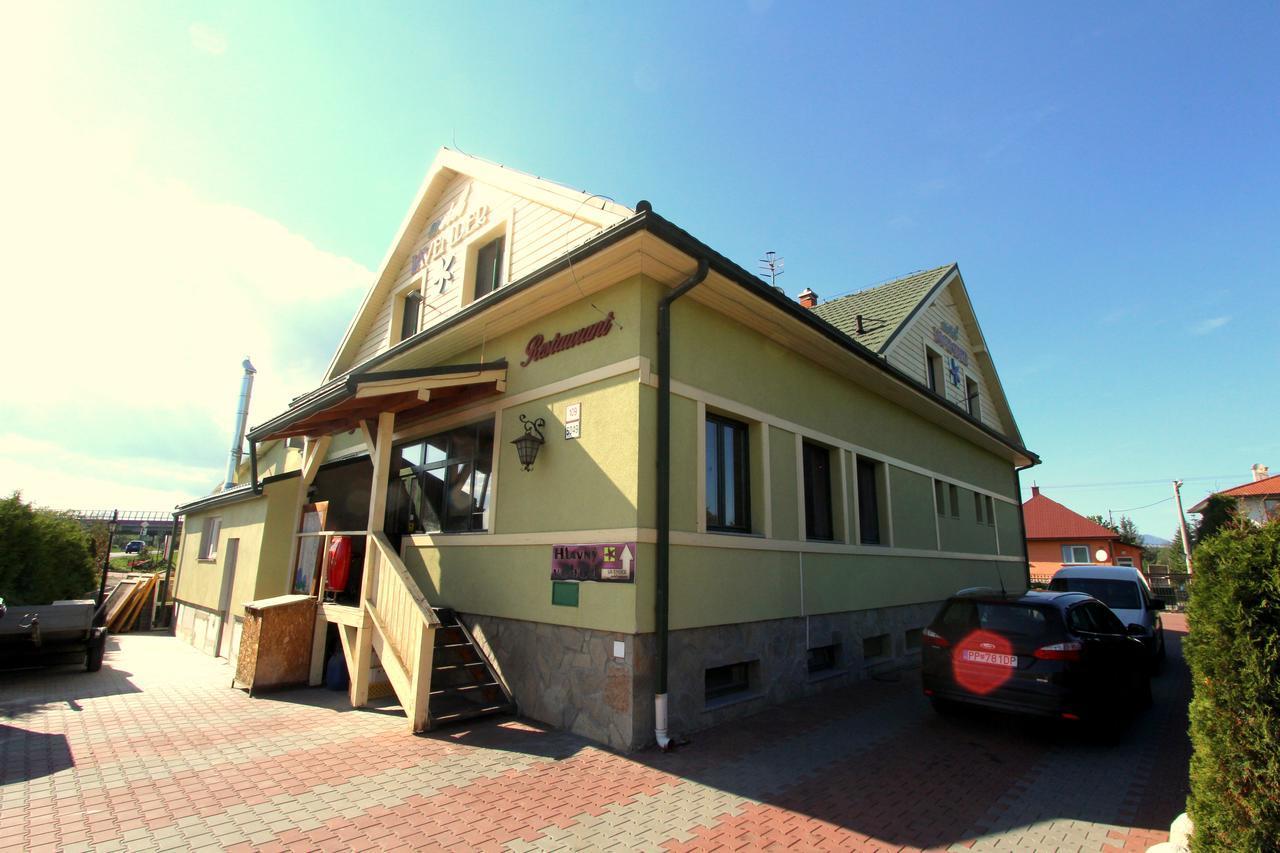 Penzion A Restauracia Lavender Motel Poprad Esterno foto