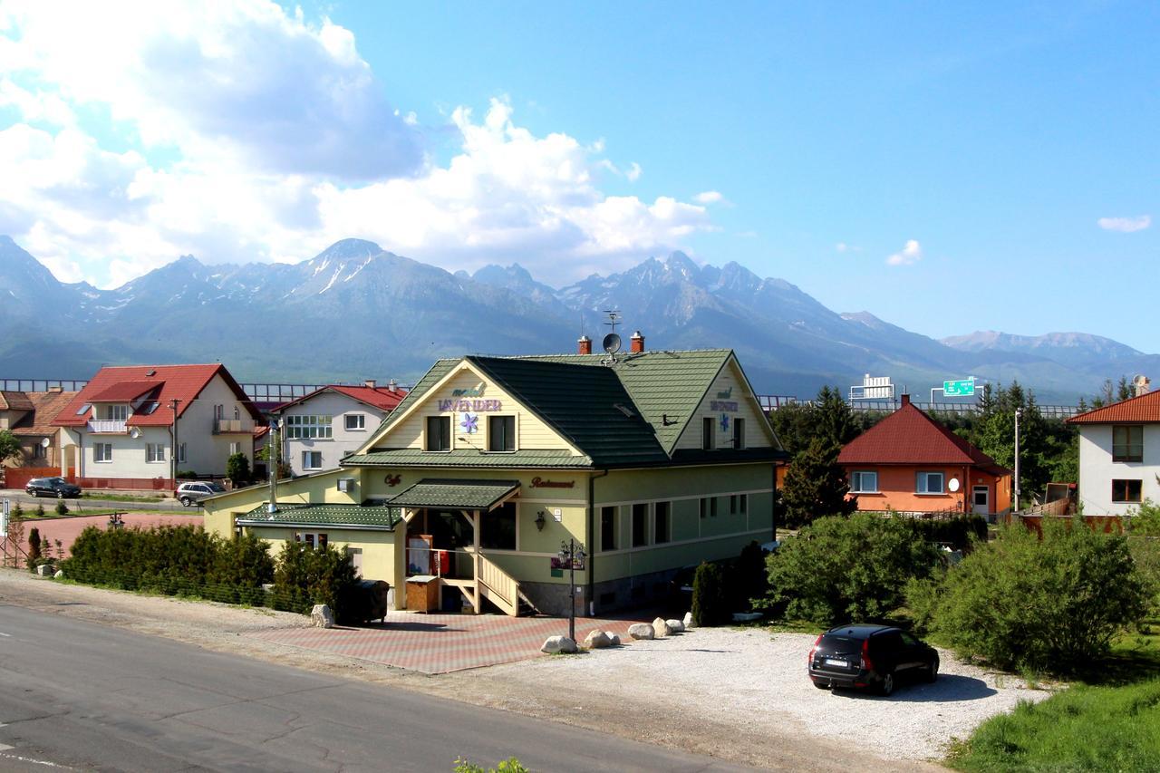 Penzion A Restauracia Lavender Motel Poprad Esterno foto